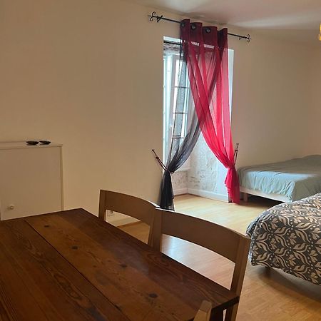 Le Beffroi Aparthotel Tournon-dʼAgenais Exteriör bild