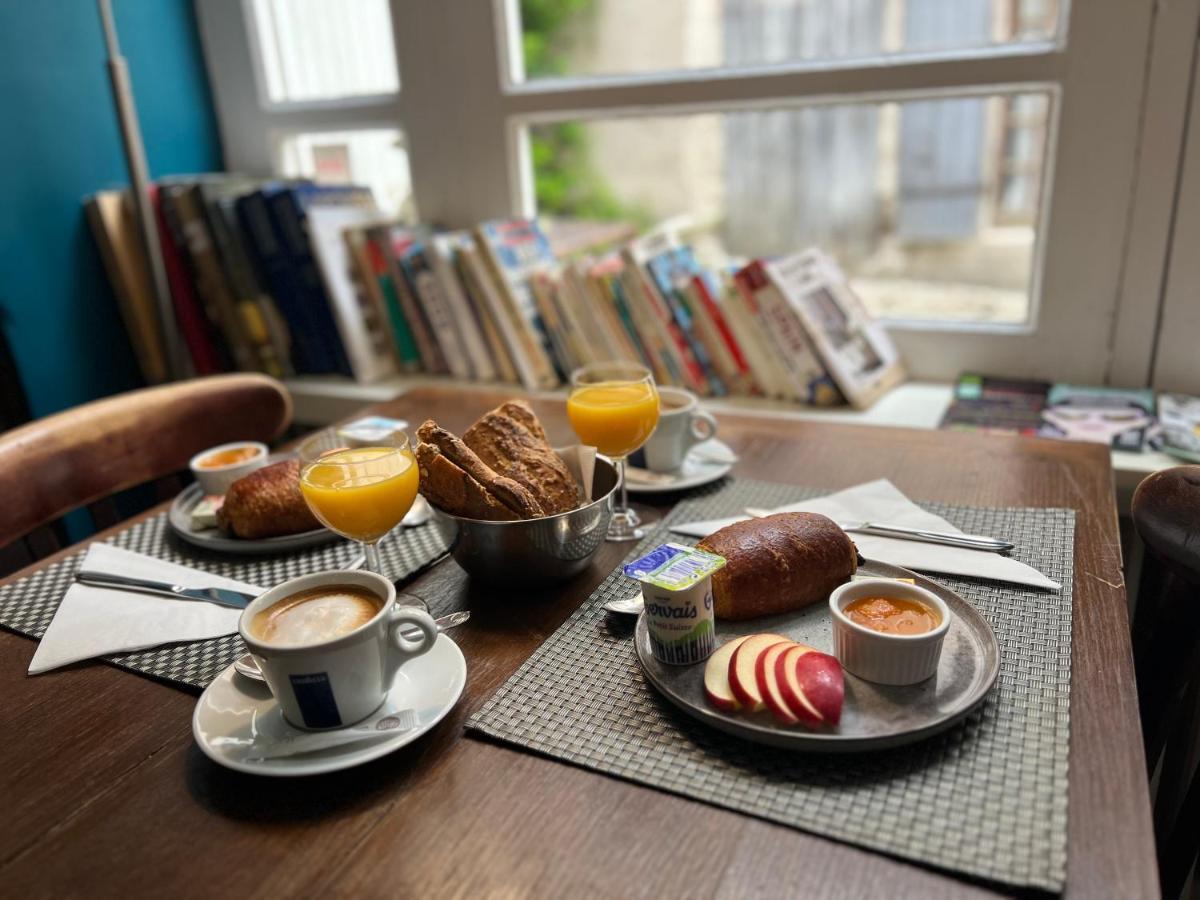 Le Beffroi Aparthotel Tournon-dʼAgenais Exteriör bild