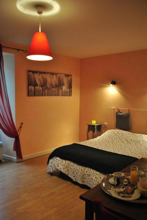 Le Beffroi Aparthotel Tournon-dʼAgenais Exteriör bild